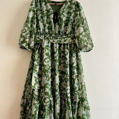 New veromoda floral dress